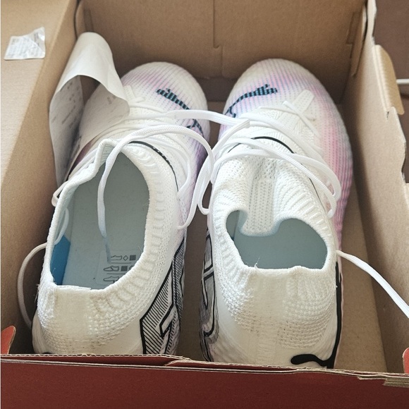 Soccer shoes US 5 junior. Puma future 7 pro FG/AGJ - Picture 2 of 5